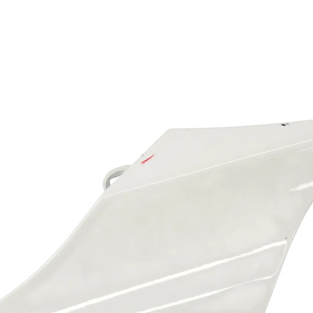Lateral Guardabarros Delantero Izquierdo Alpinweiss 3 Blanco - 300 para BMW F20 F21 con número de pieza 7284645 BMW F20 F21 Lateral Guardabarros Delantero Izquierdo Alpinweiss 3 Blanco - 300 - SKU 7284645-AW1 - Número de pieza 7284645