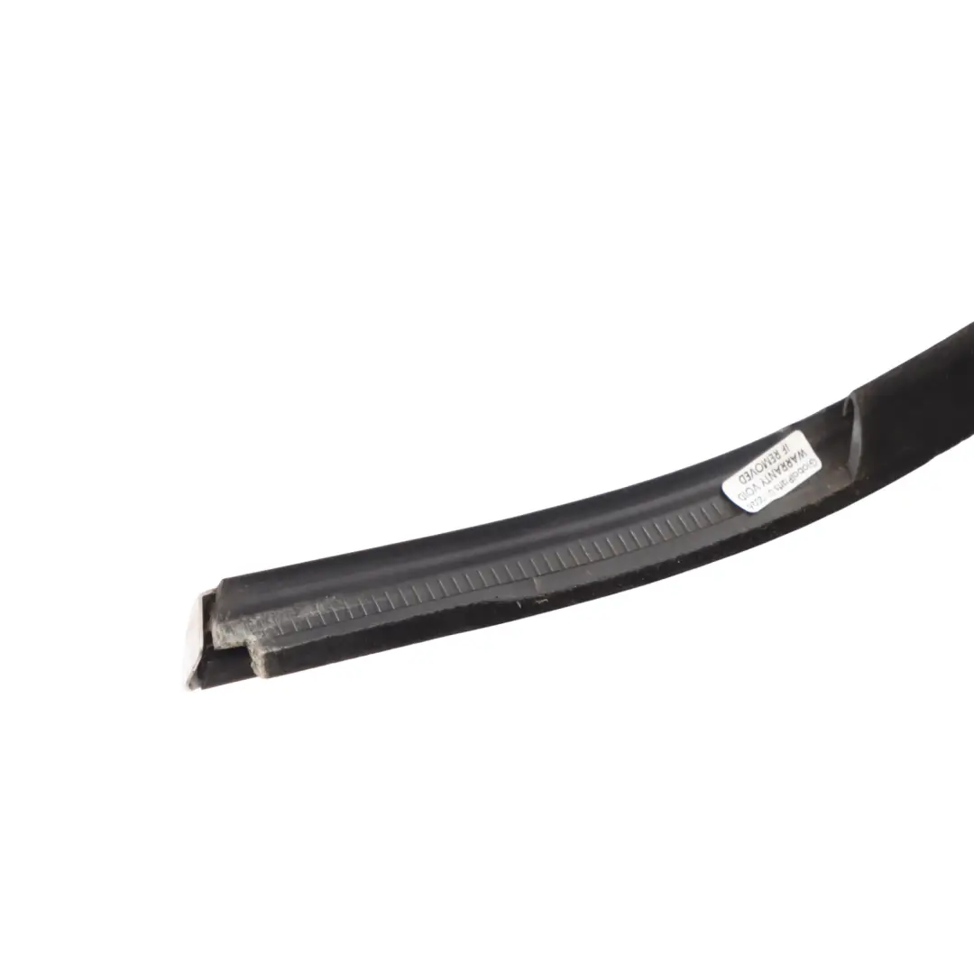 Window Seal Door Front Right O/S Weatherstrip Gasket Chrome to BMW X5 F15 with Part number 7289620 BMW X5 F15 Window Seal Door Front Right O/S Weatherstrip Gasket Chrome - SKU 7289620 - Part number 7289620
