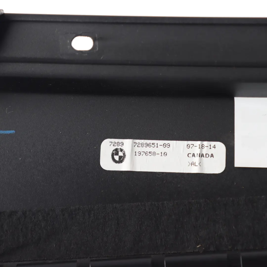 Finisher Window Rear Door Frame B-Pillar Left N/S to BMW X5 F15 with Part number 7289651 BMW X5 F15 Finisher Window Rear Door Frame B-Pillar Left N/S - SKU 7289651 - Part number 7289651