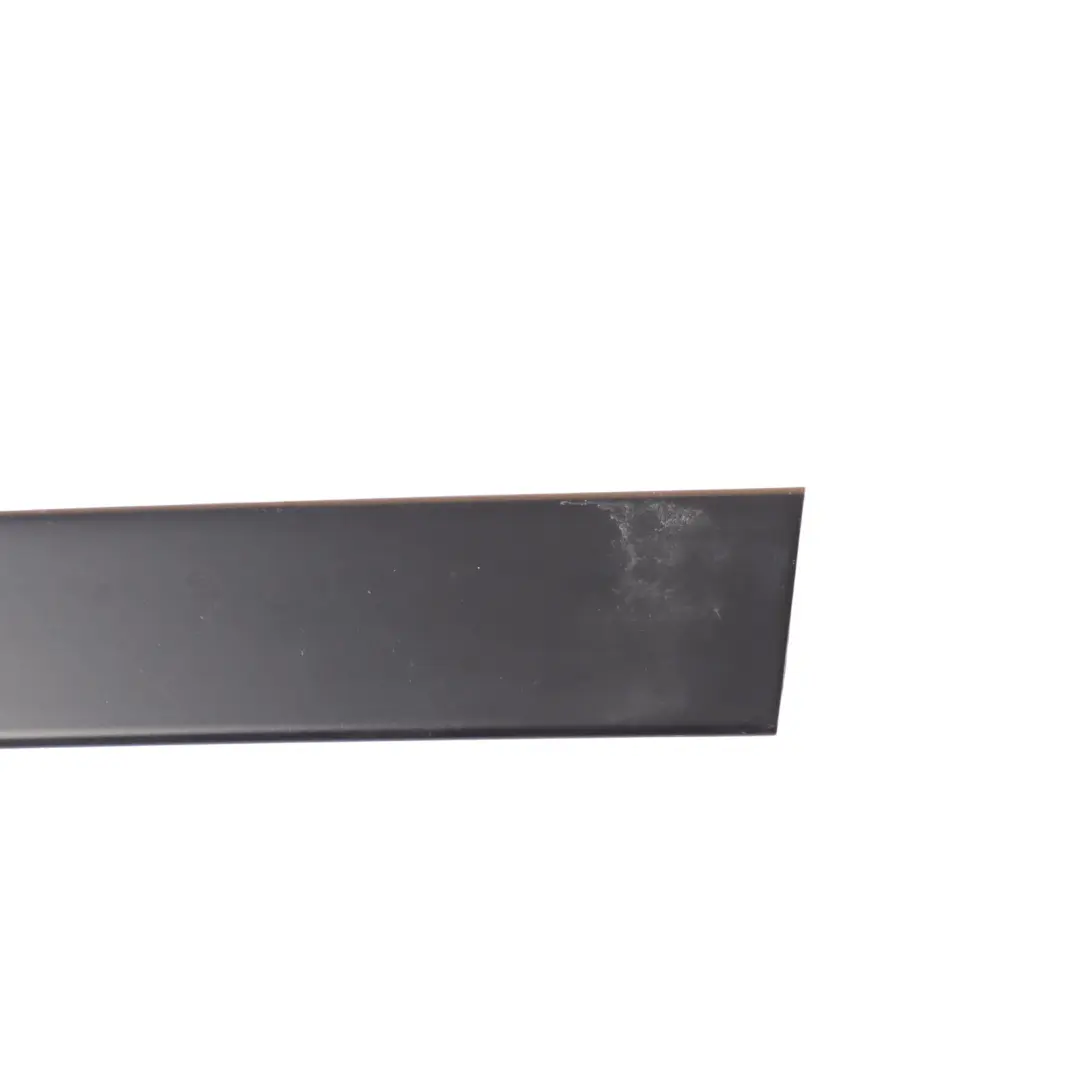 Listwa Prowadnicy Szyby Tylna Prawa do BMW X5 F15 o numerze 7289656 BMW X5 F15 Listwa Prowadnicy Szyby Tylna Prawa - SKU 7289656 - Numer Części 7289656