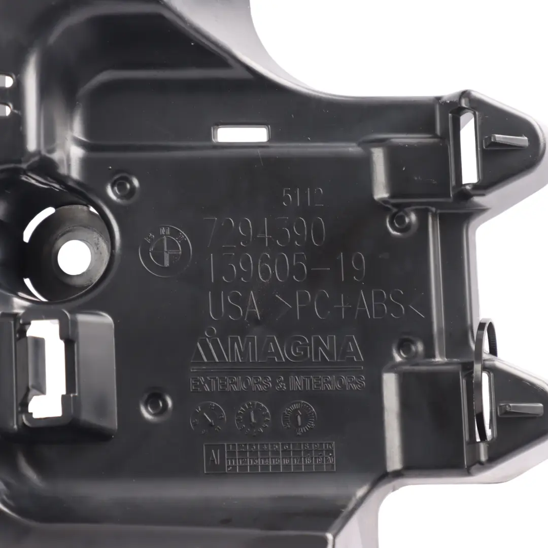 Staffa Montaggio Paraurti Posteriore Interno Destro per BMW X5 F15 con numero di parte 7294390 BMW X5 F15 Staffa Montaggio Paraurti Posteriore Interno Destro - SKU 7294390 - Numero di parte 7294390