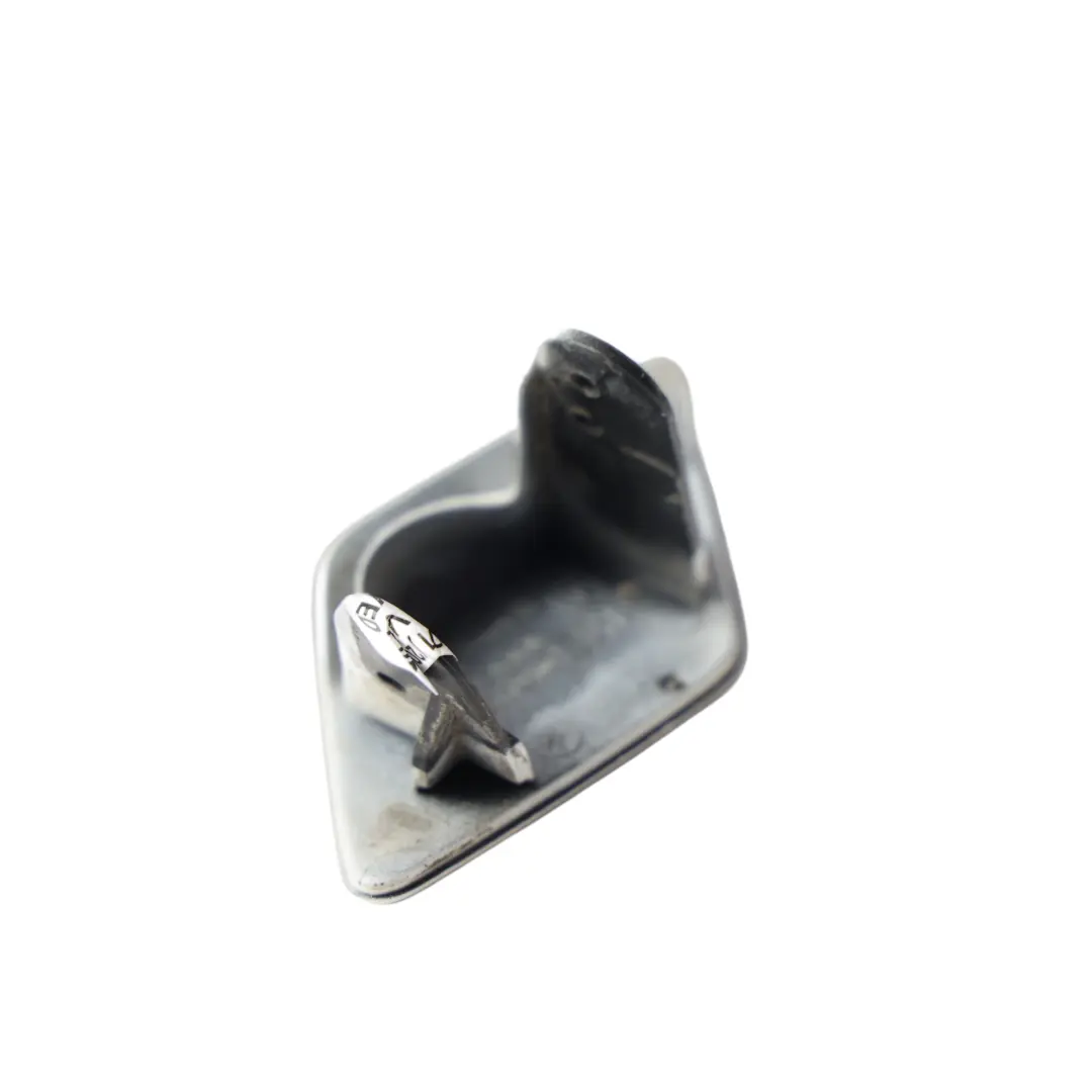 Tapa Del Lavafaros Derecho Alpinweiss 3 Blanco - 300 para BMW F32 F36 con número de pieza 7294666 BMW F32 F36 Tapa Del Lavafaros Derecho Alpinweiss 3 Blanco - 300 - SKU 7294666-AW - Número de pieza 7294666