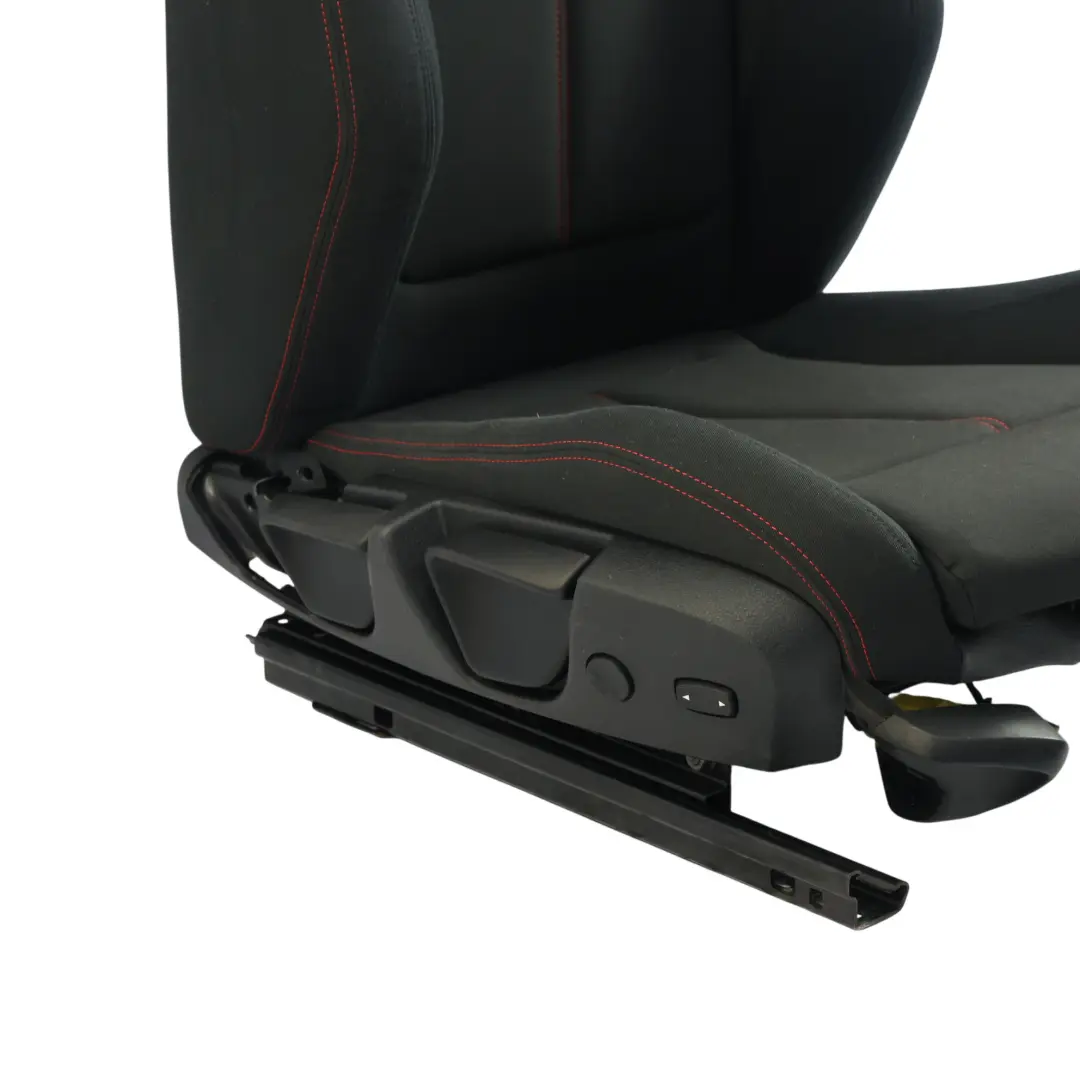 Sedile Anteriore Tessuto Sportivo Track Antracite Rosso Destro per BMW F20 F30 F31 con numero di parte 7295134 BMW F20 F30 F31 Sedile Anteriore Tessuto Sportivo Track Antracite Rosso Destro - SKU 7295134-5 - Numero di parte 7295134