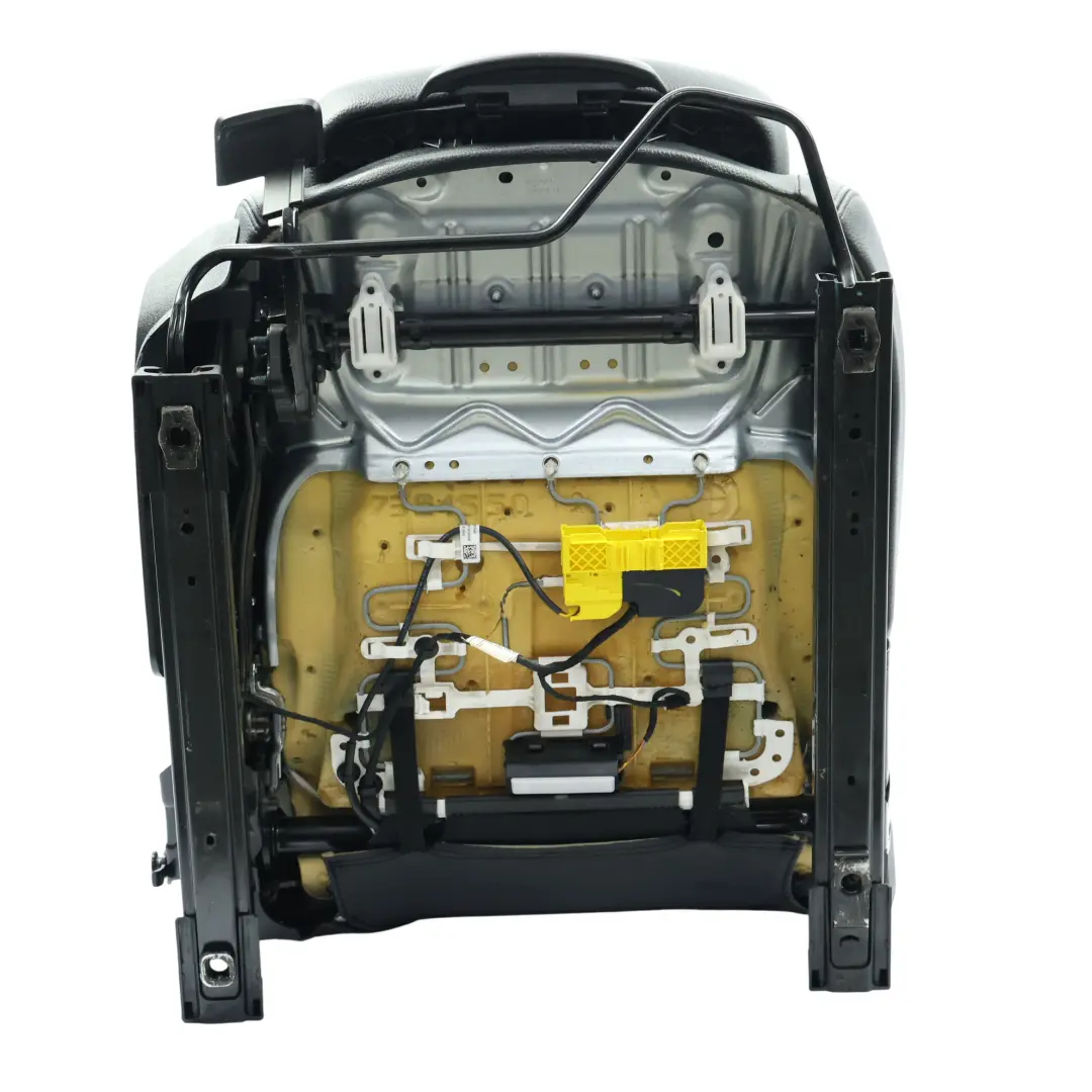 BMW F46 M Sport Asiento Delantero Interior Cuero Negro Derecho - SKU 7374870-4 - Número de pieza 7374870