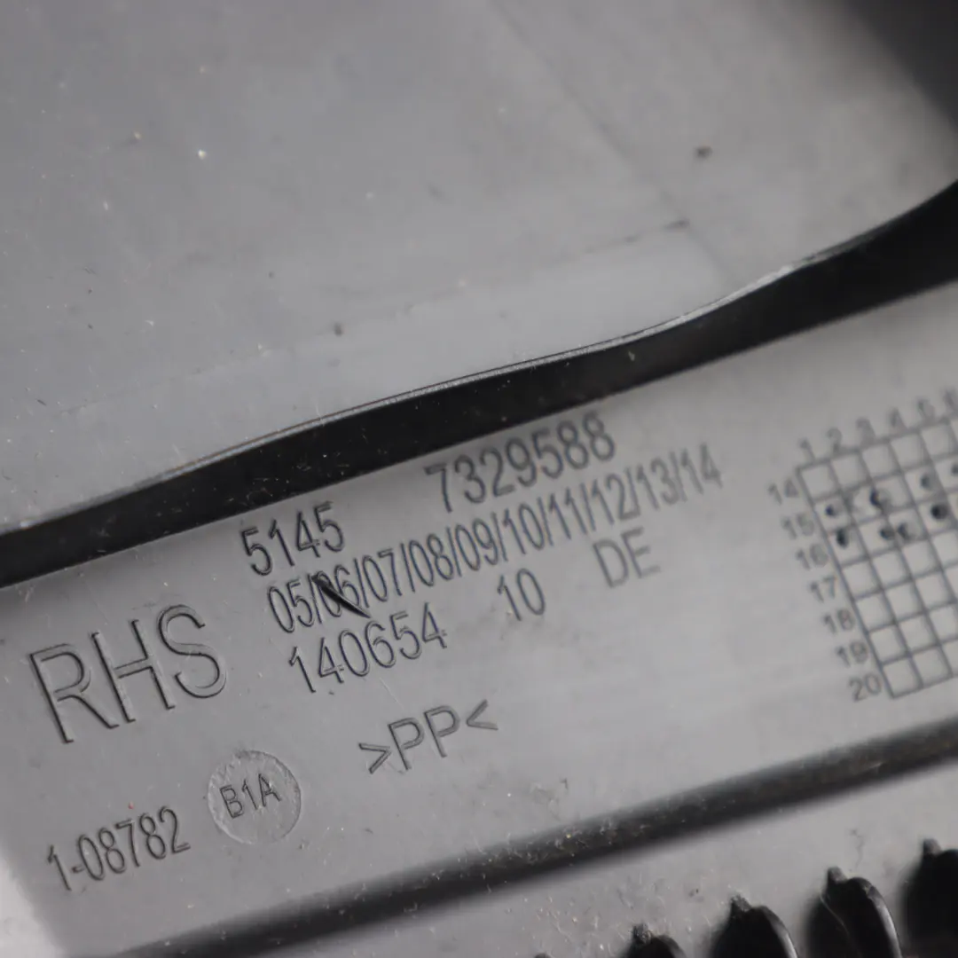 BMW F46 Abdeckung Säule B Säule Rechts Zierblende Schwarz 7329588 - SKU 7406240 - Teilenummer 7406240