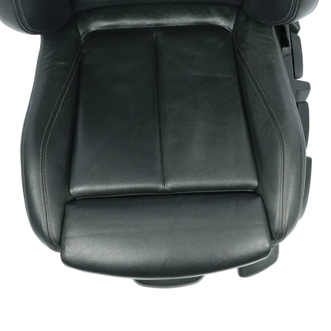 Siège Sport Avant Chauffant Cuir Noir Oyster Dark Gauche pour BMW F30 F31 LCI à propos du numéro de pièce 7424223 BMW F30 F31 LCI Siège Sport Avant Chauffant Cuir Noir Oyster Dark Gauche - SKU 7424223-1 - Numéro de pièce 7424223