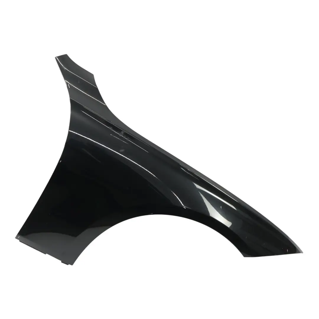 Aile Latérale Avant Droite Black Sapphire Metallic Noir - 475 pour BMW F30 F31 à propos du numéro de pièce 7438440 BMW F30 F31 Aile Latérale Avant Droite Black Sapphire Metallic Noir - 475 - SKU 7438440-BS3 - Numéro de pièce 7438440