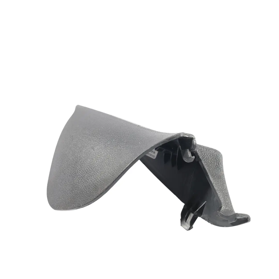 Cubre Asiento Exterior Negro Delantero Izquierdo para BMW G01 G02 G20 G21 G26 con número de pieza 7469675 BMW G01 G02 G20 G21 G26 Cubre Asiento Exterior Negro Delantero Izquierdo - SKU 7469675 - Número de pieza 7469675