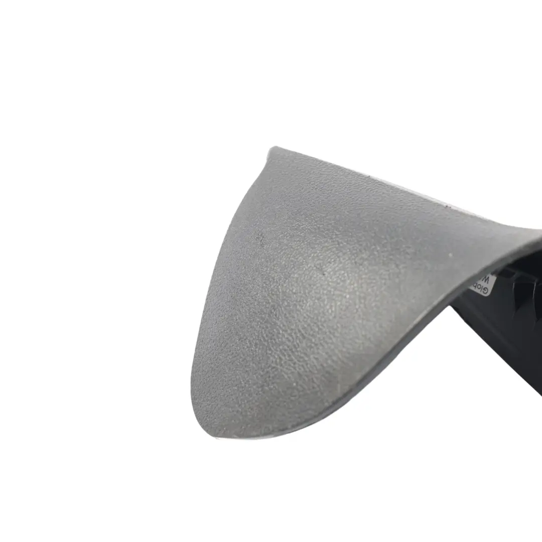 Cubre Asiento Exterior Negro Delantero Izquierdo para BMW G01 G02 G20 G21 G26 con número de pieza 7469675 BMW G01 G02 G20 G21 G26 Cubre Asiento Exterior Negro Delantero Izquierdo - SKU 7469675 - Número de pieza 7469675