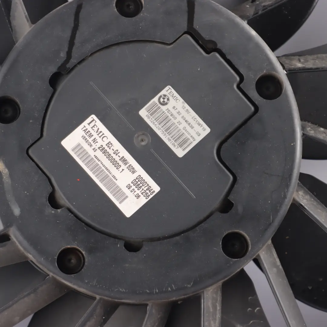 BMW E60 E61 E63 E65 Petrol Engine Radiator Cooling Fan Housing 600W - SKU 7543282-6 - Part number 7543282