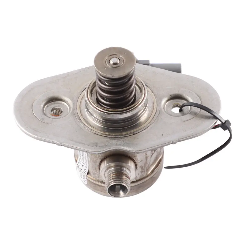 High Pressure Pump 13518604232 to BMW X5 F15 6 7 F01 Petrol Fuel Injection with Part number 7599865 BMW X5 F15 6 7 F01 Petrol Fuel Injection High Pressure Pump 13518604232 - SKU 7599865-1 - Part number 7599865