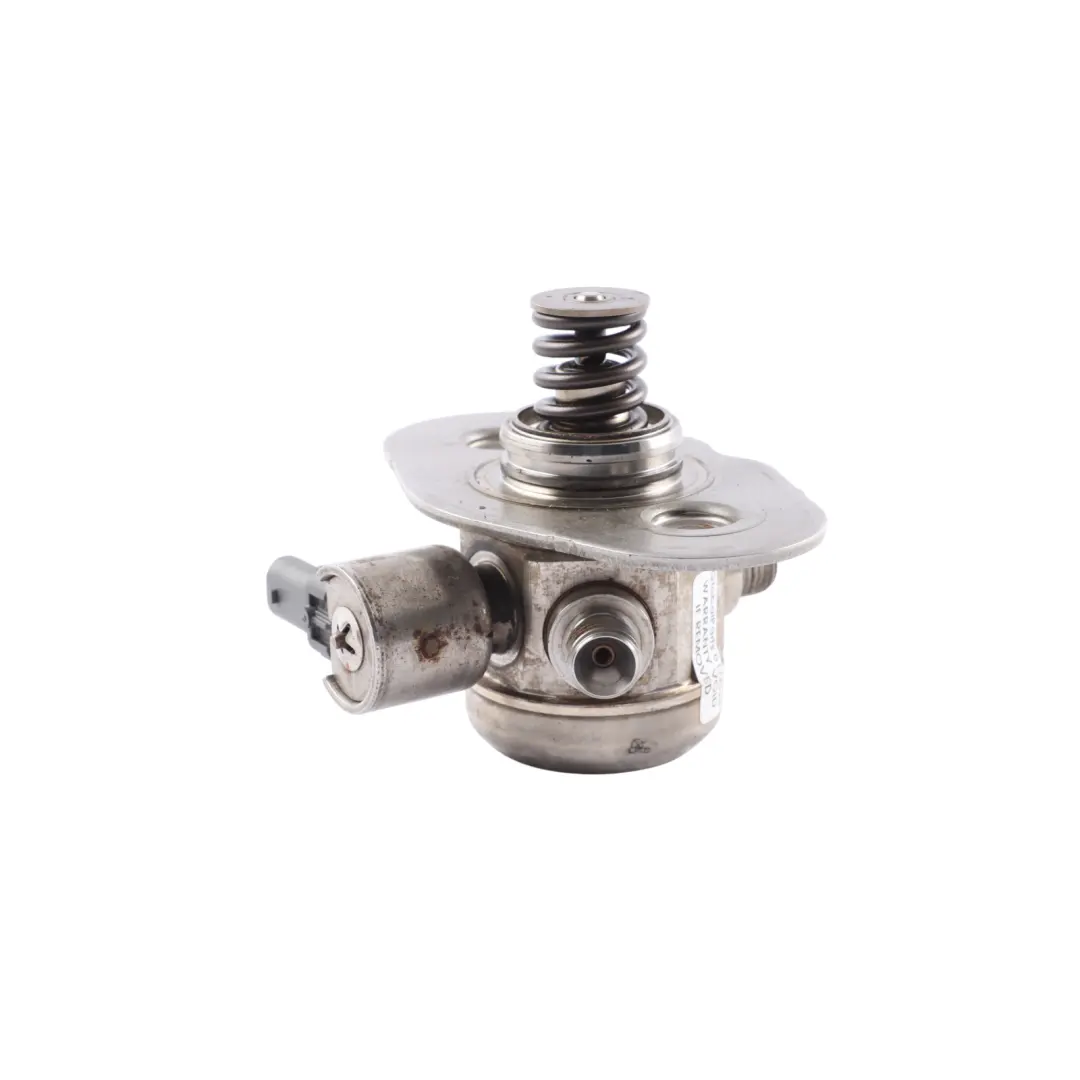 Pompa Alta Pressione Iniezione Benzina 13518604232 per BMW X5 F15 6 7 F01 con numero di parte 7599865 BMW X5 F15 6 7 F01 Pompa Alta Pressione Iniezione Benzina 13518604232 - SKU 7599865-1 - Numero di parte 7599865