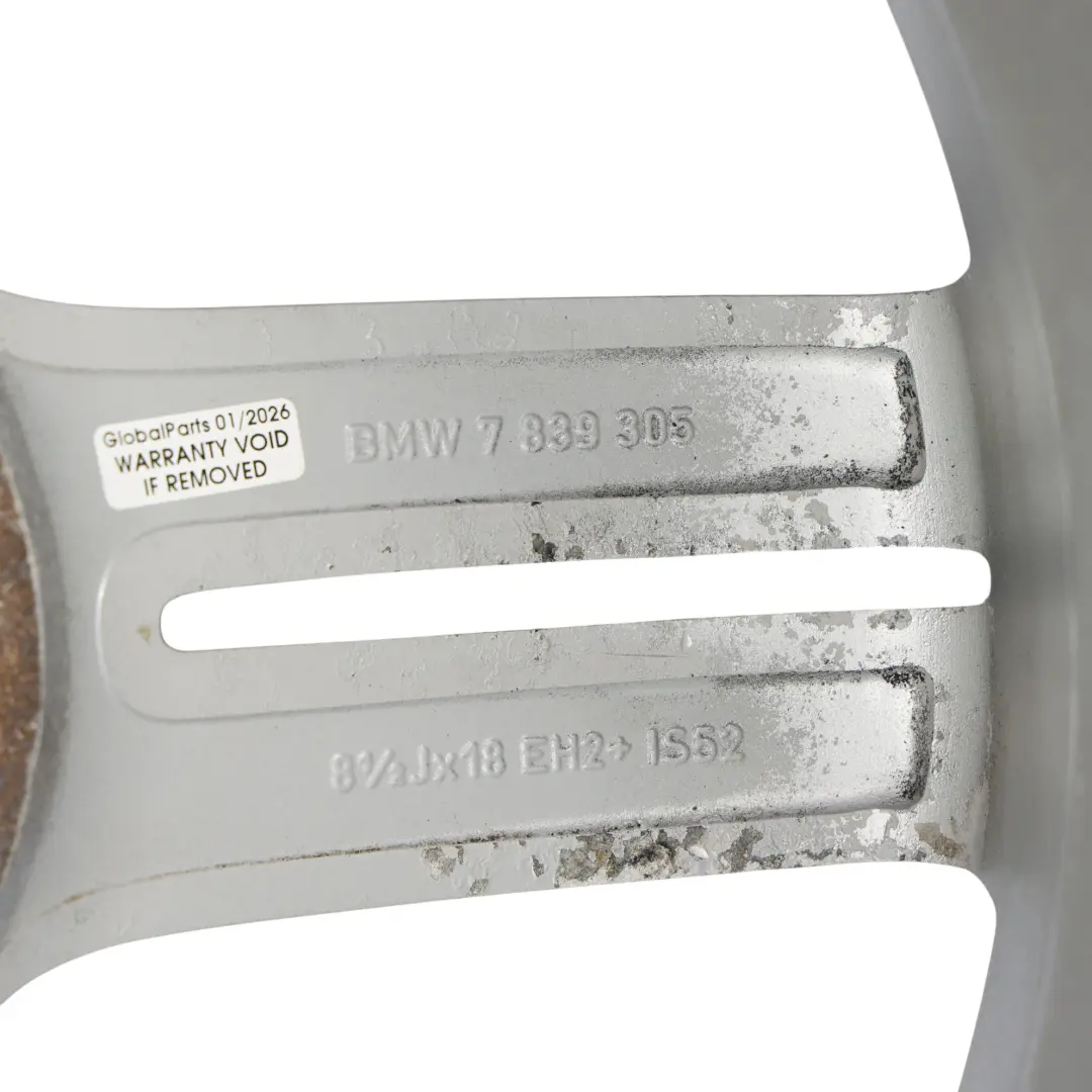 Felga Aluminiowa Tylna Srebrna 18" 8,5J ET:52 do BMW E81 E87 o numerze 7839305 BMW E81 E87 Felga Aluminiowa Tylna Srebrna 18" 8,5J ET:52 - SKU 7839305-7 - Numer Części 7839305
