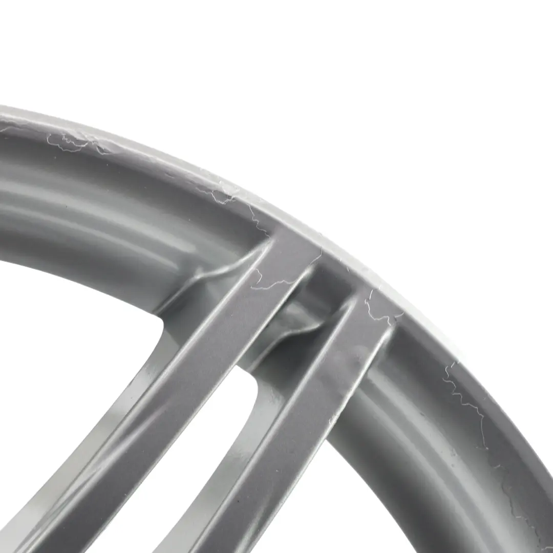 Pakiet Tylna Srebrna Felga Aluminiowa 19" 9J ET:40 326 do BMW Z4 E89 M o numerze 7842136 BMW Z4 E89 M Pakiet Tylna Srebrna Felga Aluminiowa 19" 9J ET:40 326 - SKU 7842136-1 - Numer Części 7842136