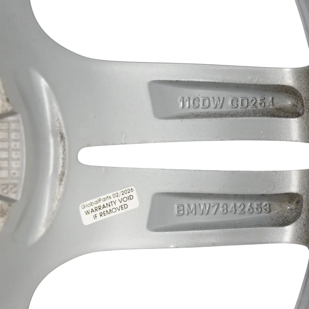 Silberne Hinter Rad Felge M Doppel Speiche 351 9J 19" ET:44 für BMW F10 F12 mit Teilenummer 7842653 BMW F10 F12 Silberne Hinter Rad Felge M Doppel Speiche 351 9J 19" ET:44 - SKU 7842653-7 - Teilenummer 7842653