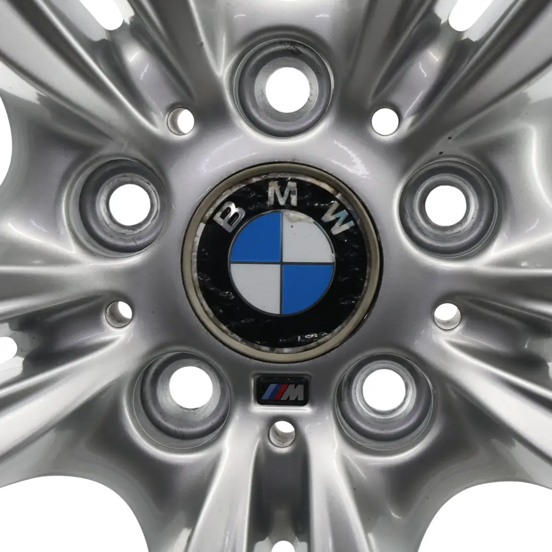 Felga Aluminiowa Tył Srebrna 351 9J 19" ET:44 do BMW F10 F12 o numerze 7842653 BMW F10 F12 Felga Aluminiowa Tył Srebrna 351 9J 19" ET:44 - SKU 7842653-7 - Numer Części 7842653