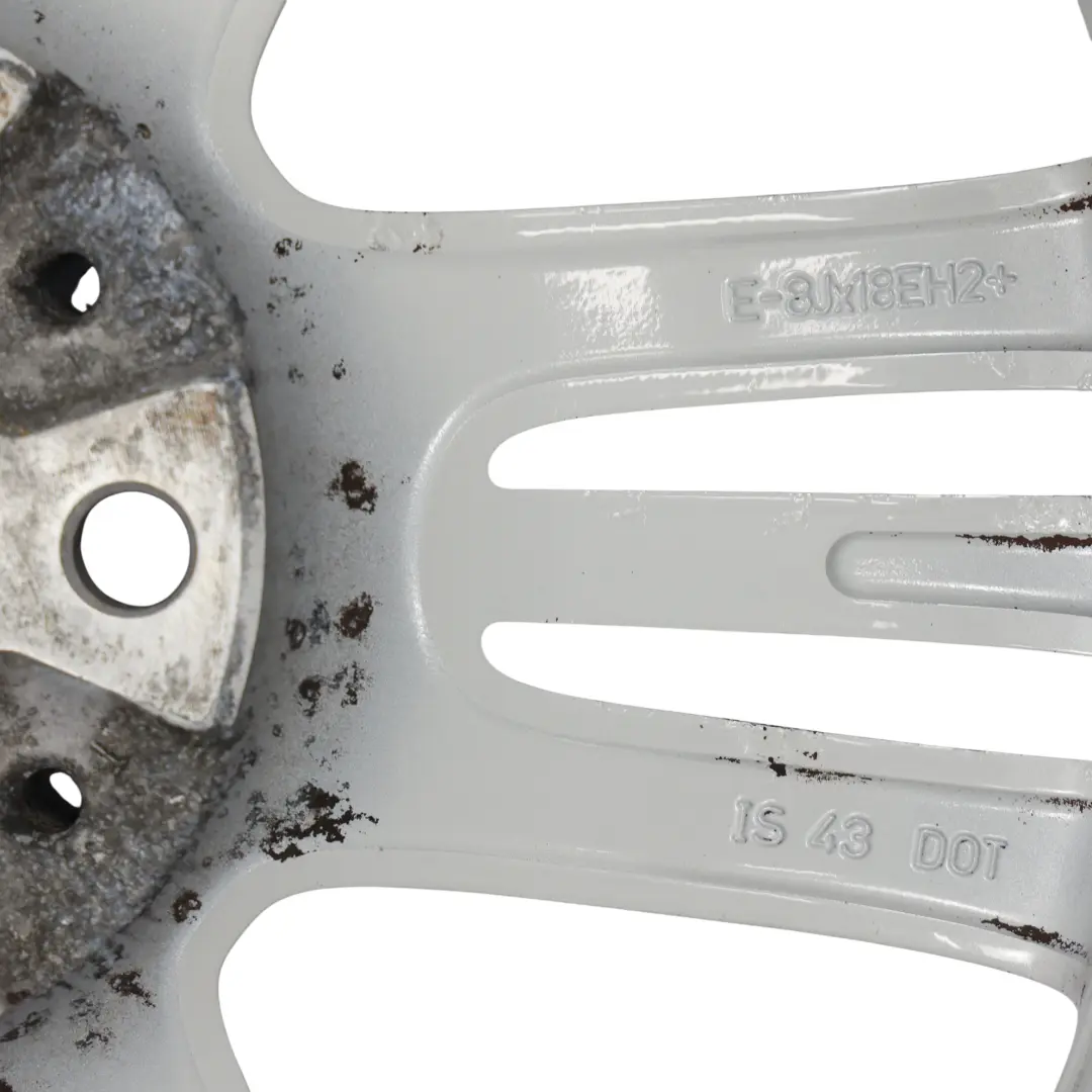 Silberne Leicht Metall Felge 18" 8J ET:43 für BMW X3 F25 X4 F26 mit Teilenummer 7844249 BMW X3 F25 X4 F26 Silberne Leicht Metall Felge 18" 8J ET:43 - SKU 7844249-2 - Teilenummer 7844249