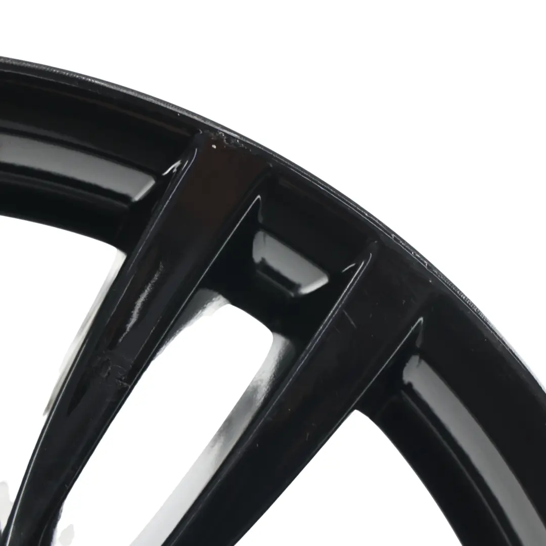 Felga Aluminiowa Tył 18" 8,5J ET:47 do BMW F30 F31 o numerze 7845881 BMW F30 F31 Felga Aluminiowa Tył 18" 8,5J ET:47 - SKU 7845881-4 - Numer Części 7845881