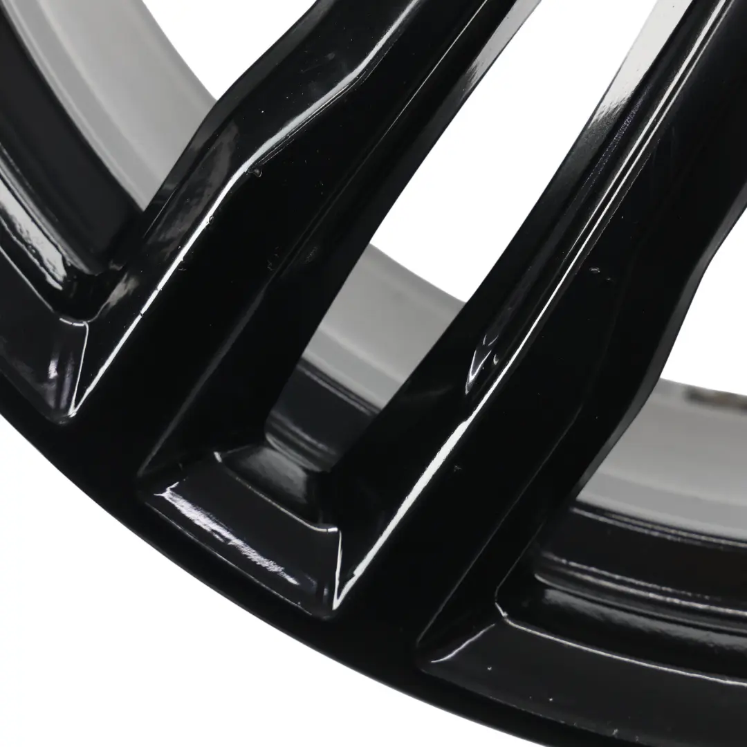 Cerchio in lega 19" 8J ET:36 M Doppie razze 704 per BMW F30 F31 F32 con numero di parte 7856710 BMW F30 F31 F32 Cerchio in lega 19" 8J ET:36 M Doppie razze 704 - SKU 7856710-1 - Numero di parte 7856710