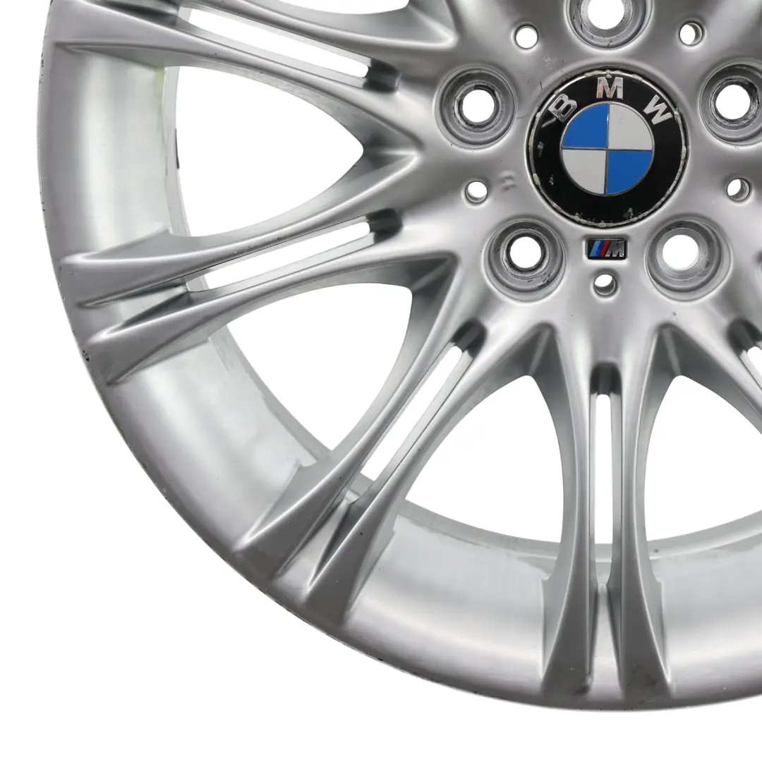 llanta Aleación Delantera Plata 18 "8J ET:47 M Doble Radio 135 para BMW E46 Z4 E85 con número de pieza 7896470 BMW E46 Z4 E85 llanta Aleación Delantera Plata 18 "8J ET:47 M Doble Radio 135 - SKU 7896470-1 - Número de pieza 7896470