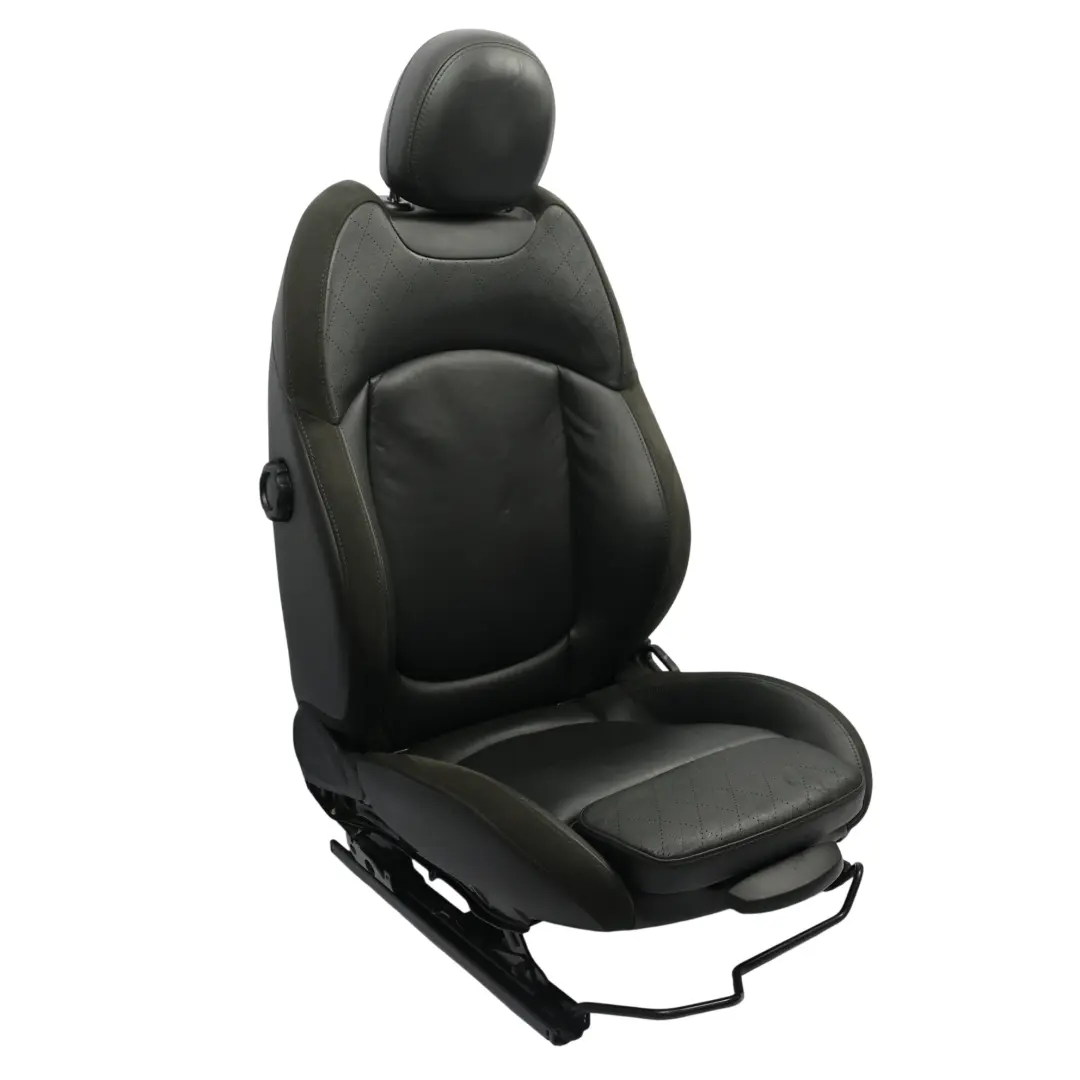 Asiento Delantero Sport Izquierdo Calefactable Tela Cuero Carbono Negro para Mini F56 con número de pieza 7946453 Mini F56 Asiento Delantero Sport Izquierdo Calefactable Tela Cuero Carbono Negro - SKU 7946453 - Número de pieza 7946453