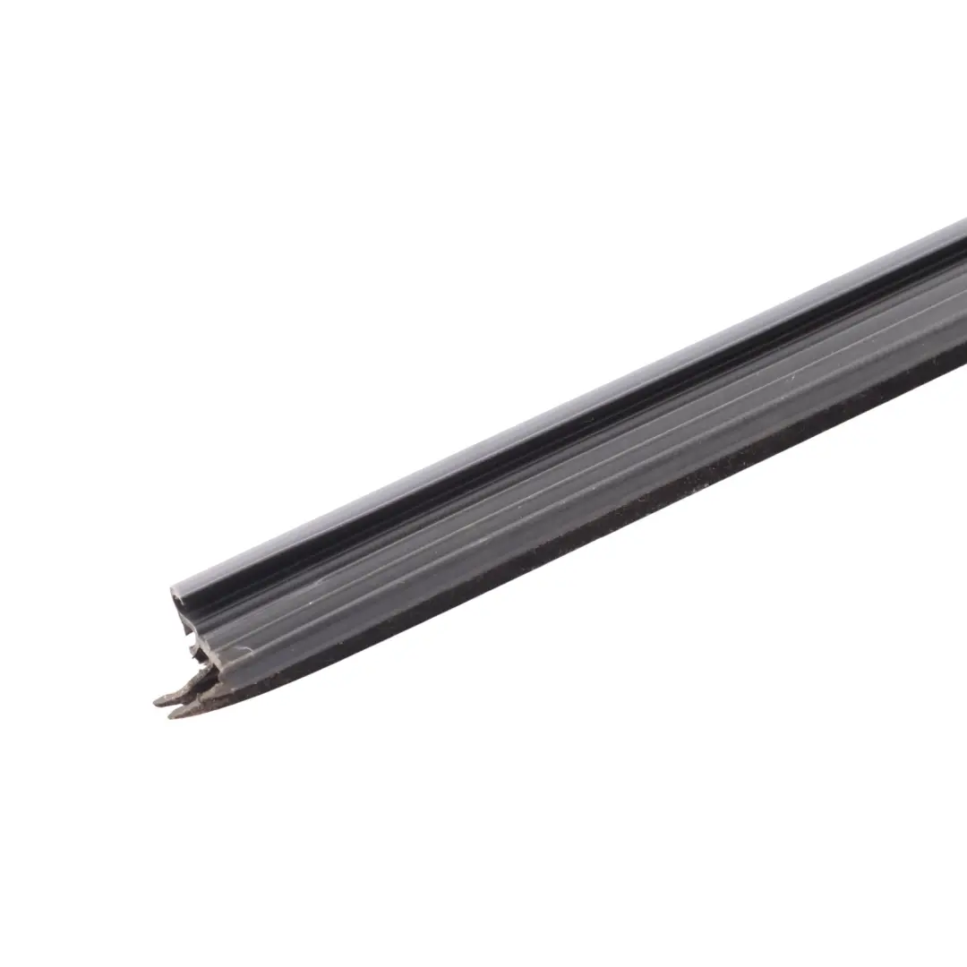 Volkswagen Crafter SY Junta Sellado Ventana Delantera Derecha - SKU 7C0837472A - Número de pieza 7C0837472A