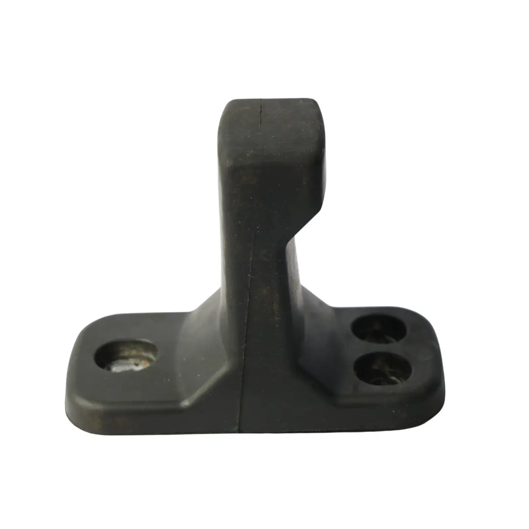 Porta Scorrevole Gomma Arresto Inferiore per Volkswagen Crafter SY con numero di parte 7C0843319 Volkswagen Crafter SY Porta Scorrevole Gomma Arresto Inferiore - SKU 7C0843319 - Numero di parte 7C0843319