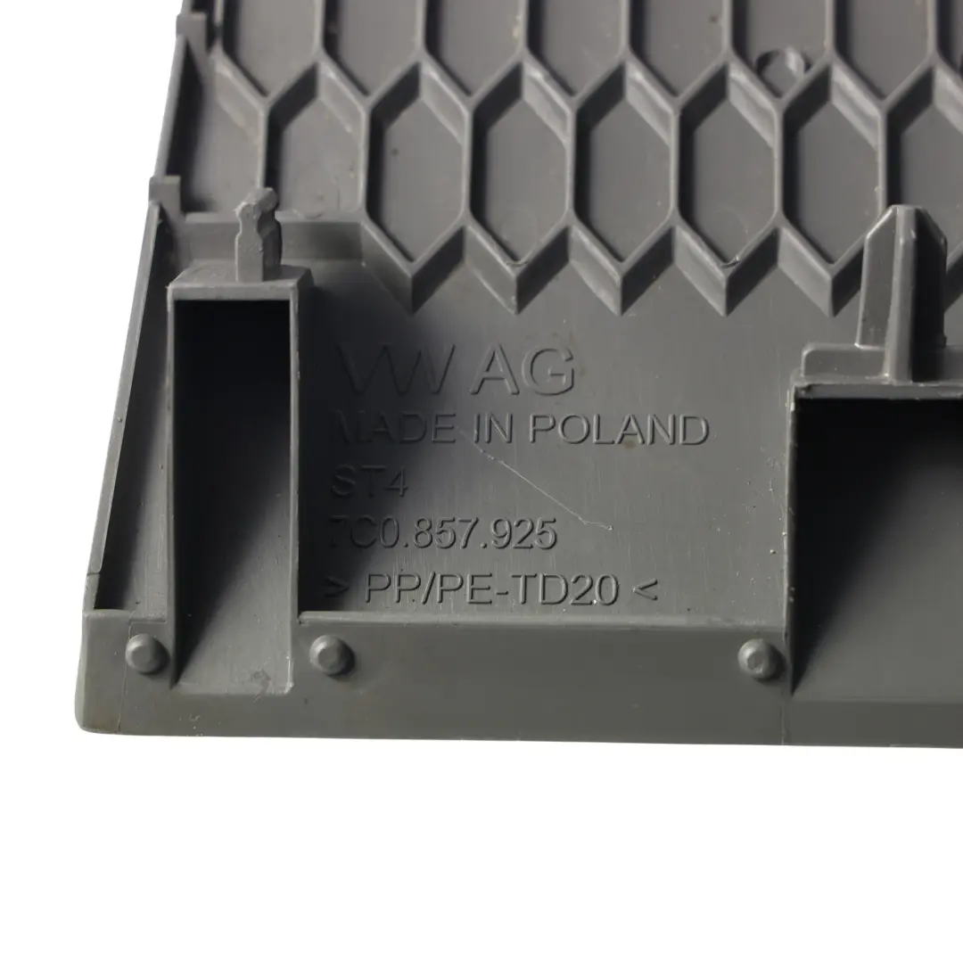 Volkswagen Crafter SY Armaturenbrett Zierleiste - SKU 7C0857925 - Teilenummer 7C0857925