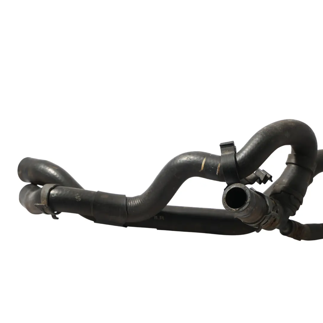 Tubo Acqua Refrigerante Linea 2.0 TDI per VW Volkswagen Transporter T5 con numero di parte 7E0122157BH VW Volkswagen Transporter T5 Tubo Acqua Refrigerante Linea 2.0 TDI - SKU 7E0122157BH - Numero di parte 7E0122157BH