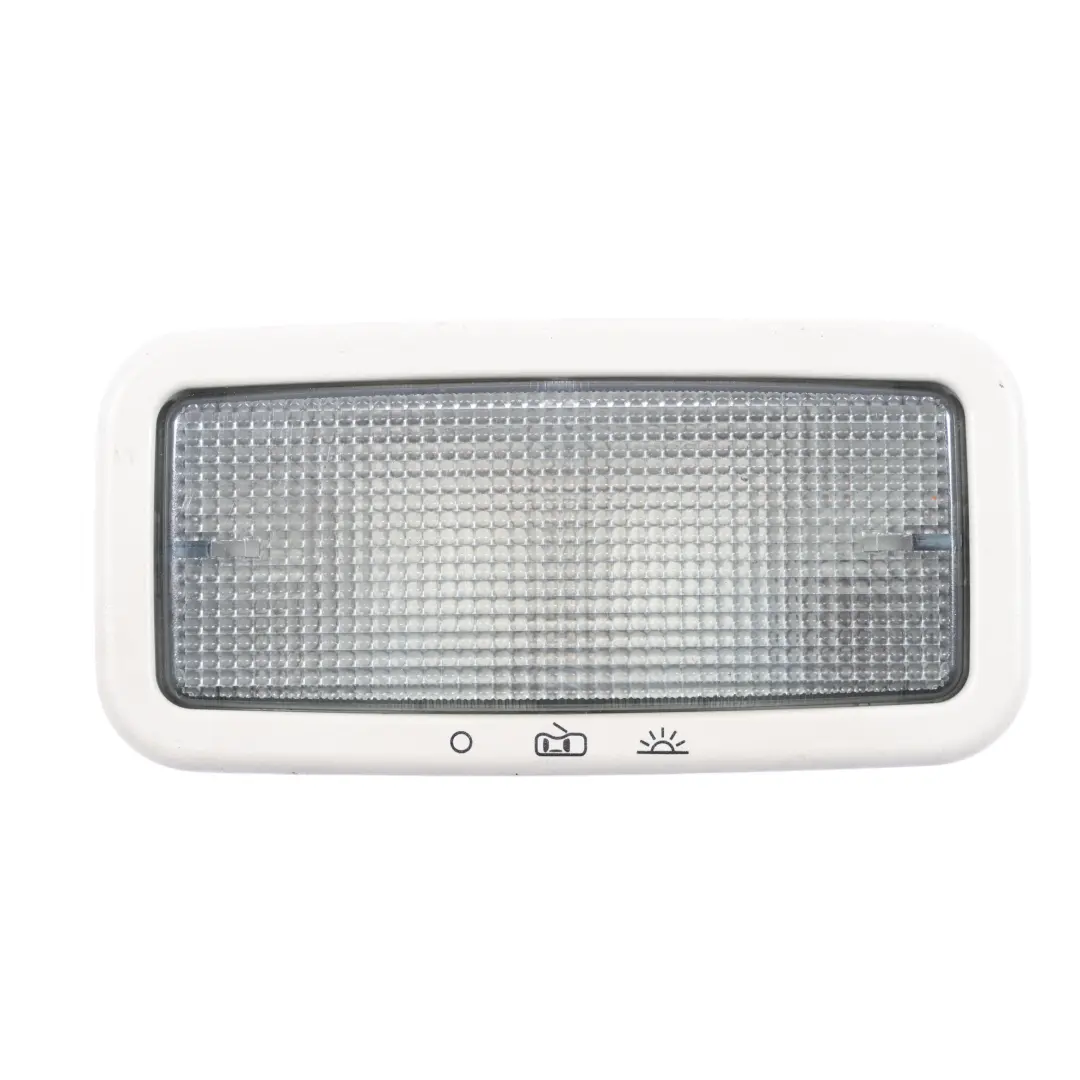 Volkswagen VW Caddy 2K Luz Interior Faro Trasero Gris - SKU 7E0947105C - Número de pieza 7E0947105C