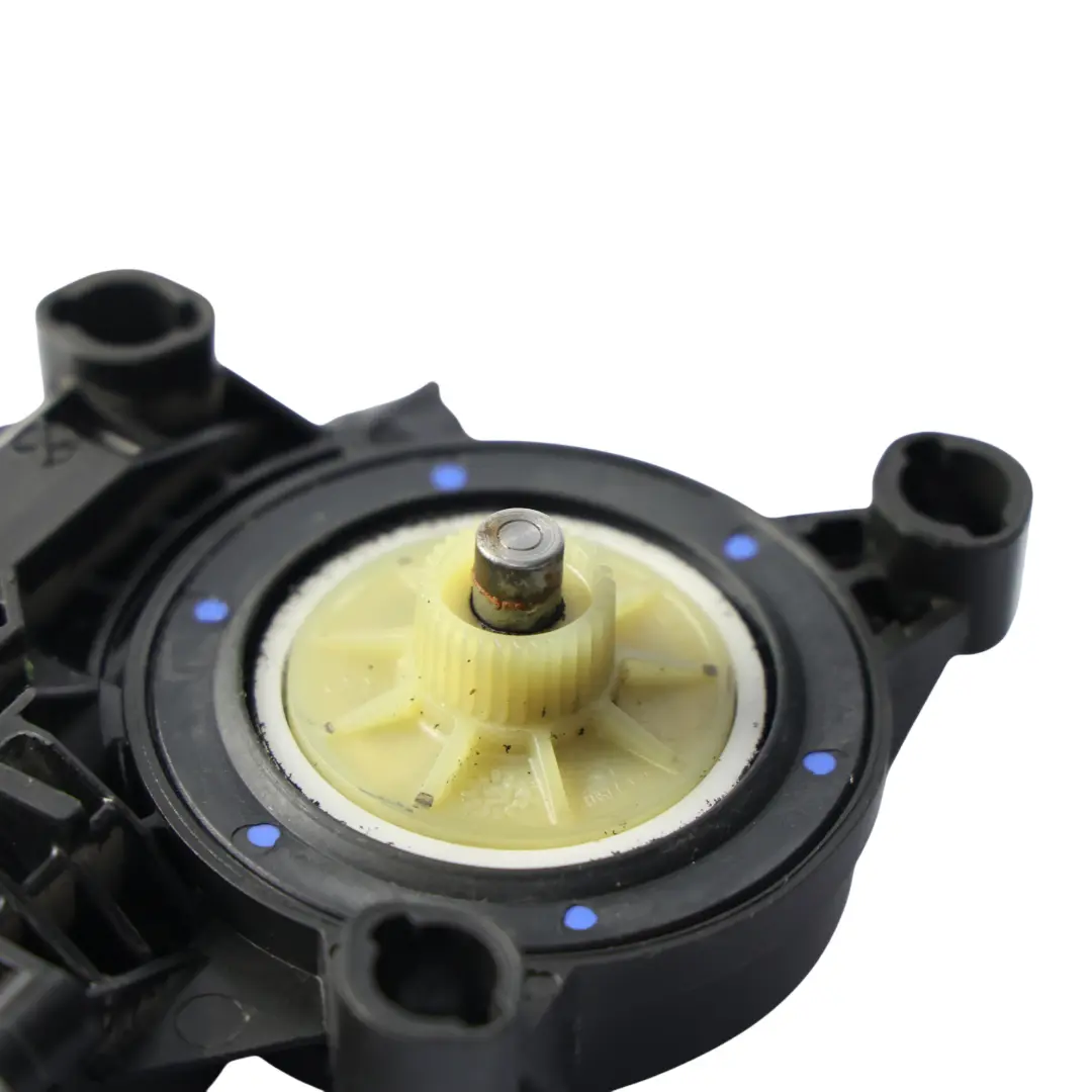 Door Window Lifter Motor Front Right O/S to Volkswagen Transporter T5 with Part number 7E0959801B Volkswagen Transporter T5 Door Window Lifter Motor Front Right O/S - SKU RHD-7E0959801B - Part number 7E0959801B