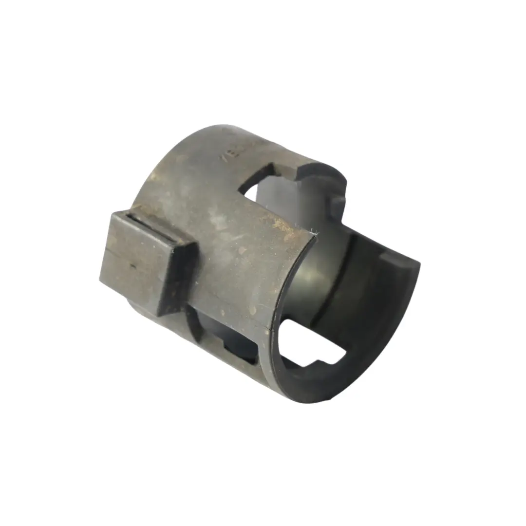 VW Volkswagen Transporter T5 Support Pompe À Eau Refroidissement - SKU 7E0965551 - Numéro de pièce 7E0965551