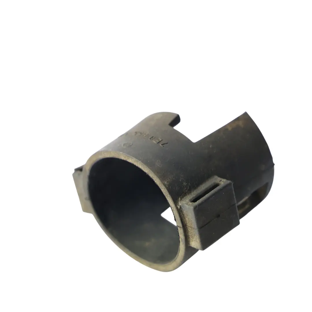 VW Volkswagen Transporter T5 Kühlwasser Pumpen Halterung - SKU 7E0965551 - Teilenummer 7E0965551