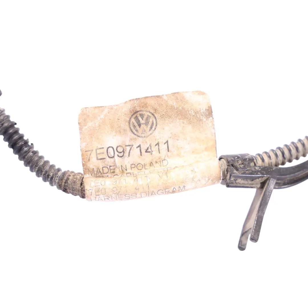 Oil Level Sensor Wiring Harness to Volkswagen Transporter T5 2.0 TDI with Part number 7E0971411 Volkswagen Transporter T5 2.0 TDI Oil Level Sensor Wiring Harness - SKU 7E0971411 - Part number 7E0971411