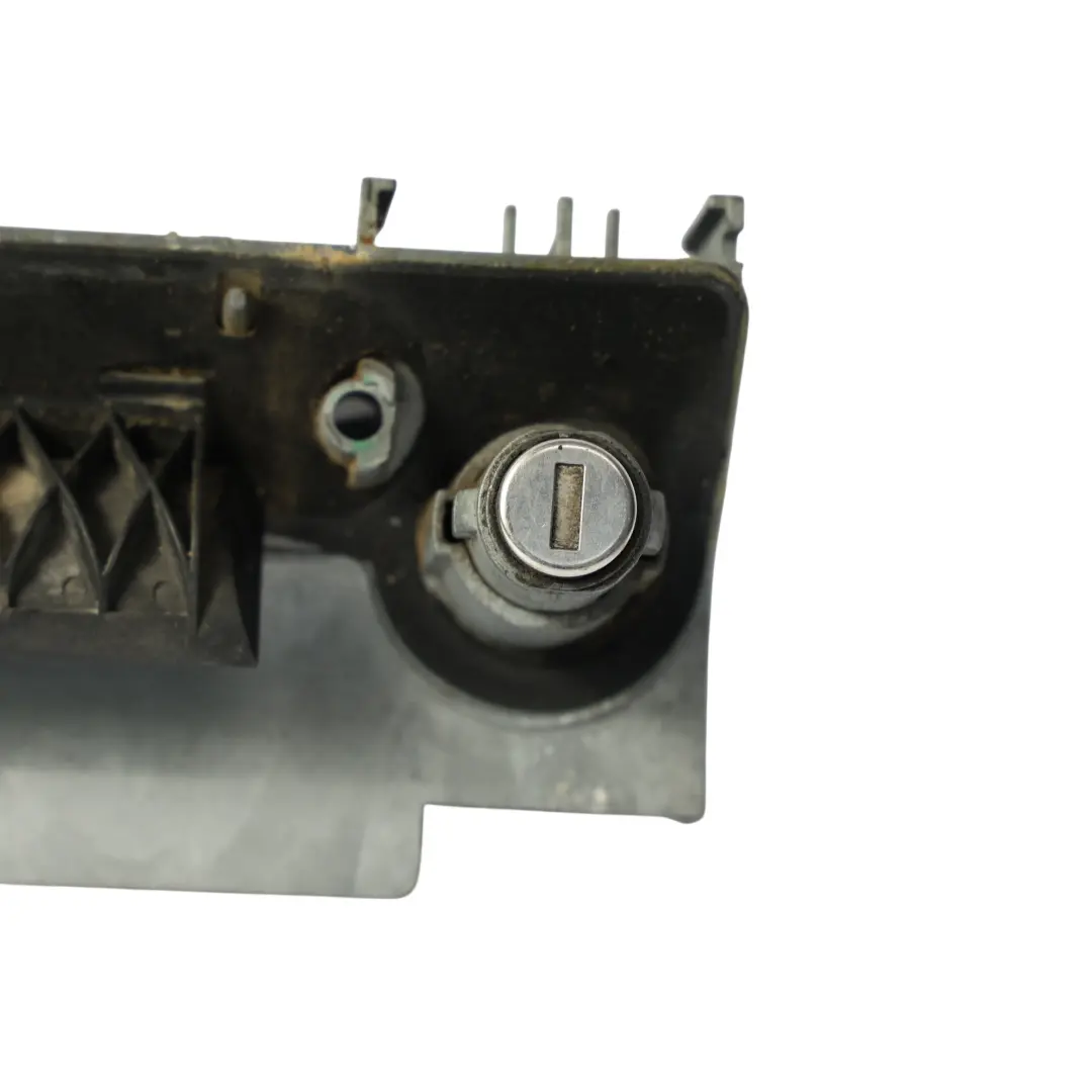 Puerta Trasera Manija Abridor Izquierda para VW Volkswagen Transporter T5 con número de pieza 7H0827565J VW Volkswagen Transporter T5 Puerta Trasera Manija Abridor Izquierda - SKU 7H0827565J - Número de pieza 7H0827565J