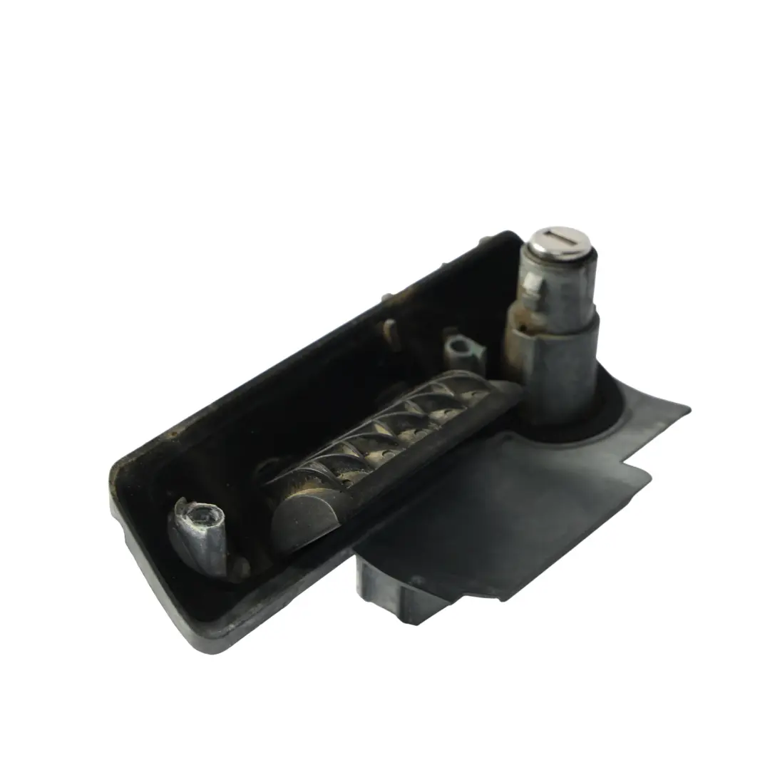 Maniglia Apertura Posteriore Sinistra per VW Volkswagen Transporter T5 con numero di parte 7H0827565J VW Volkswagen Transporter T5 Maniglia Apertura Posteriore Sinistra - SKU 7H0827565J - Numero di parte 7H0827565J