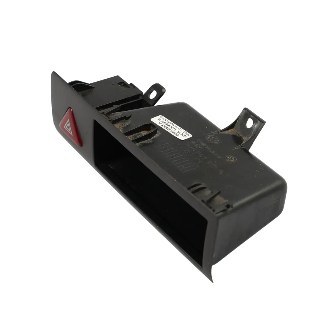 Schowek Deski Przełącznik Świateł Awaryjnych do VW Transporter T5 o numerze 7H0857925A VW Transporter T5 Schowek Deski Przełącznik Świateł Awaryjnych - SKU 7H0857925A - Numer Części 7H0857925A