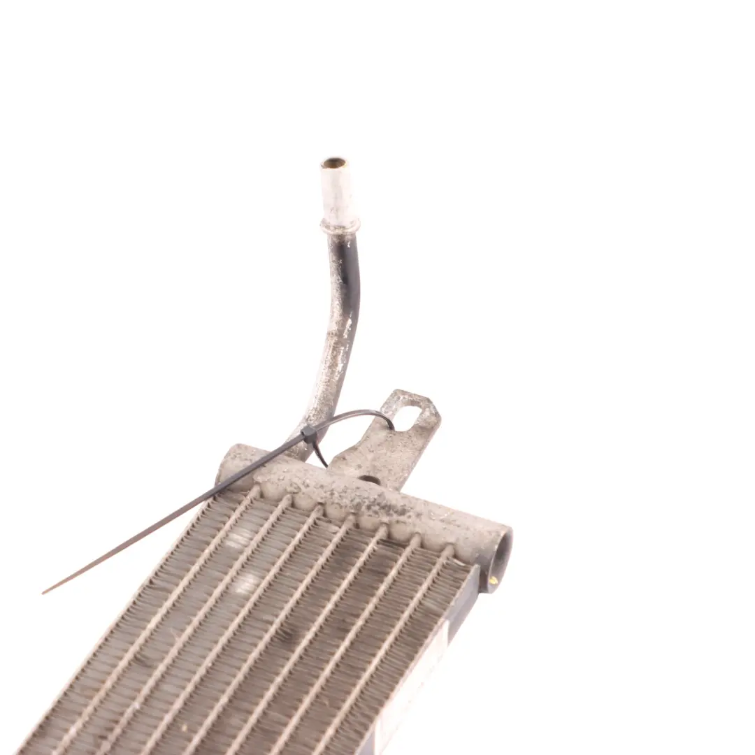 Radiador Delantero Enfriador Combustible para Land range Rover 4 L319 con número de pieza 7H32-9N103-AC Land range Rover 4 L319 Radiador Delantero Enfriador Combustible - SKU 7H32-9N103-AC - Número de pieza 7H32-9N103-AC