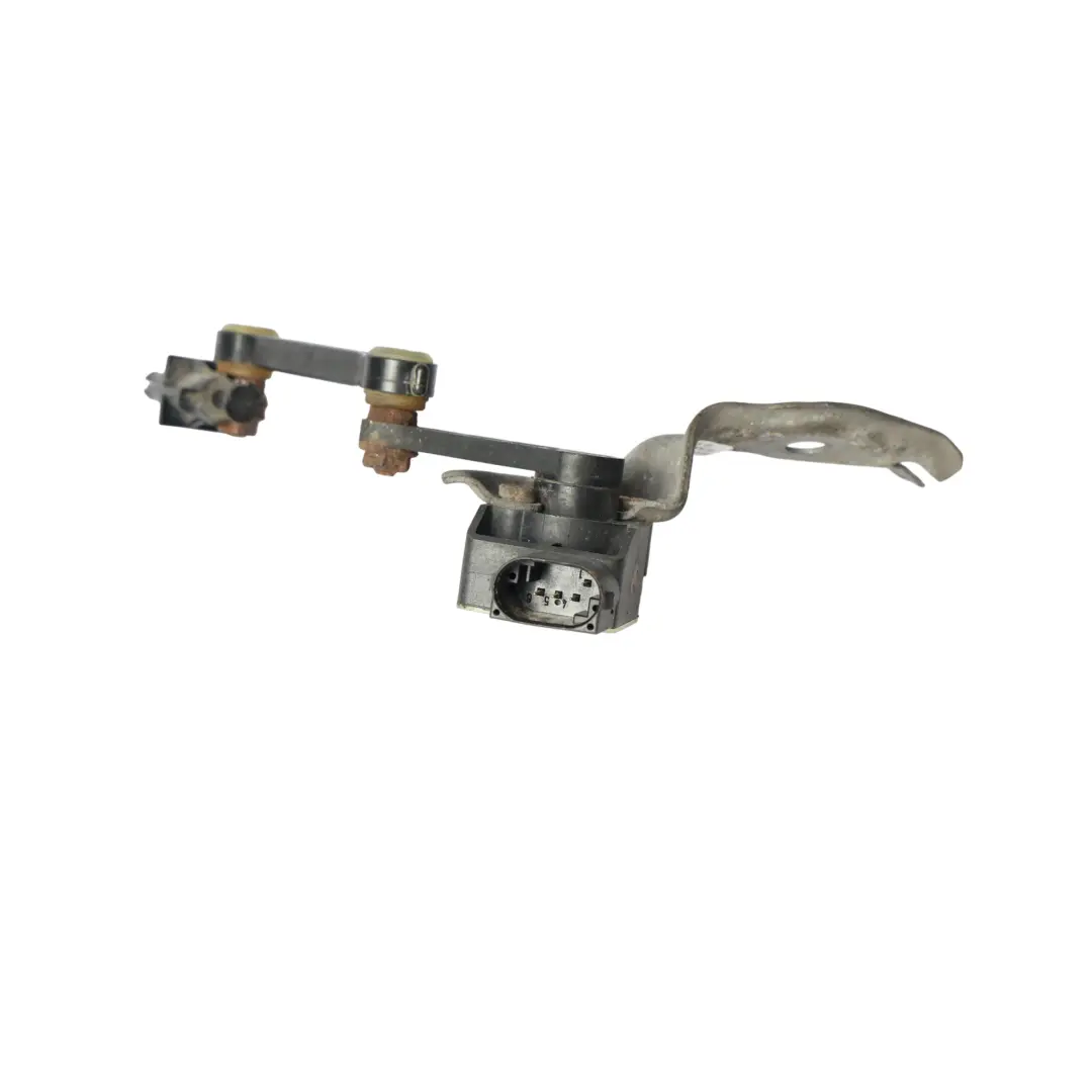 Cayennne 9PA Suspensión Neumática Delantera Derecha Sensor Nivel Altura para Porsche con número de pieza 7L0616214T Porsche Cayennne 9PA Suspensión Neumática Delantera Derecha Sensor Nivel Altura - SKU 7L0616214T - Número de pieza 7L0616214T