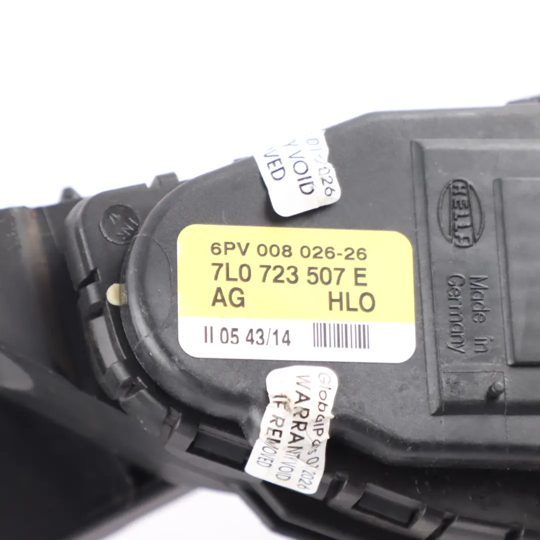Volkswagen Touareg 7P Throttle Pedal Accelerator Gas Pedal Assembly - SKU RHD-7L0723507E-1 - Part number 7L0723507E