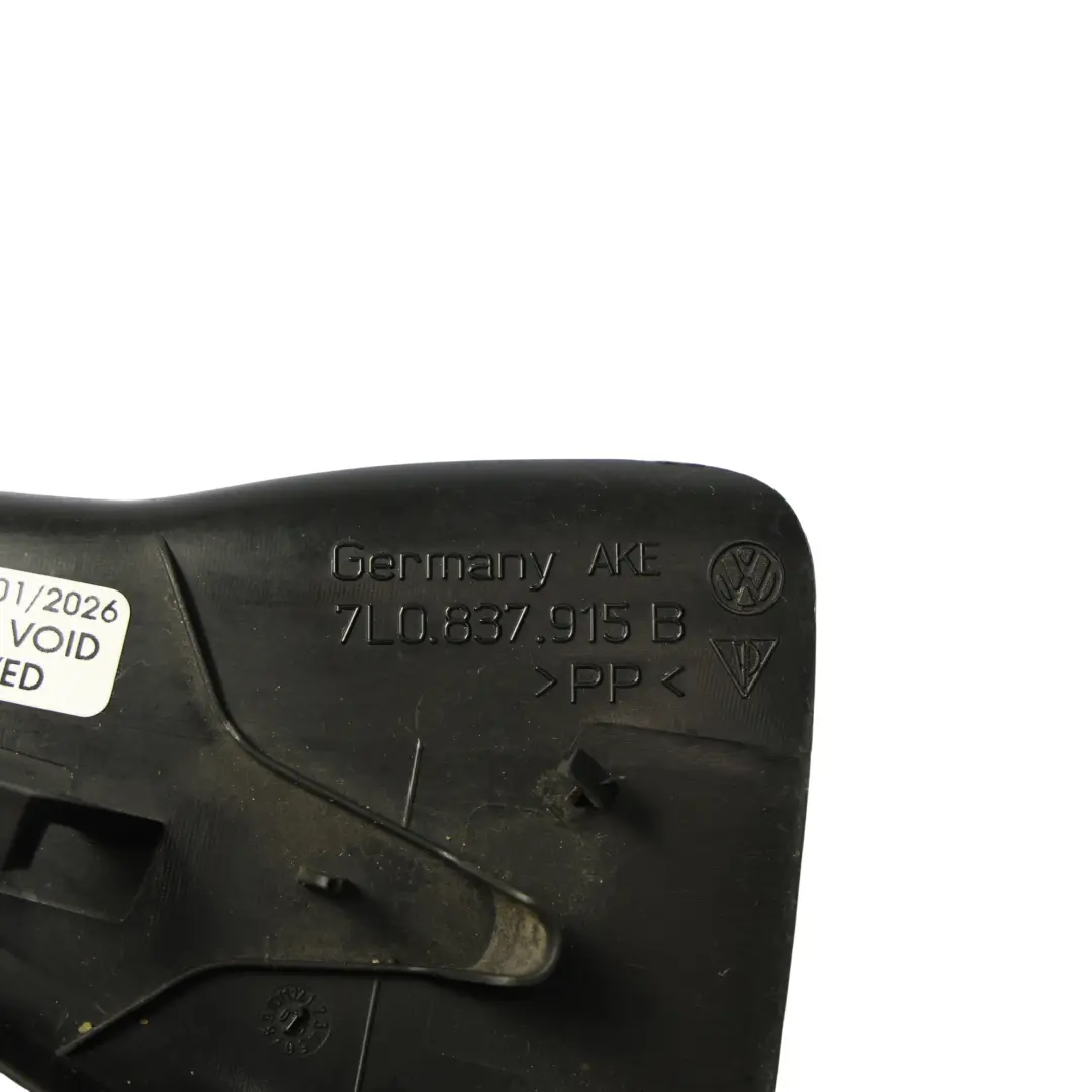 7L Puerta Delantera Tapa Perno Tapa Izquierda para Volkswagen Touareg con número de pieza 7L0837915B Volkswagen Touareg 7L Puerta Delantera Tapa Perno Tapa Izquierda - SKU 7L0837915B - Número de pieza 7L0837915B