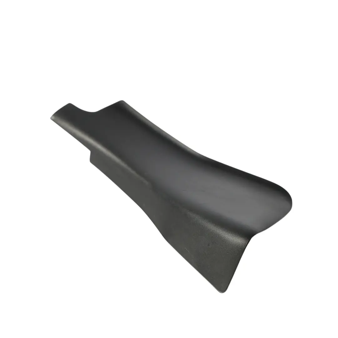 7L Porsche Cayenne 9PA Osłona Drzwi Prawy Przód do VW Touareg o numerze 7L0837916B VW Touareg 7L Porsche Cayenne 9PA Osłona Drzwi Prawy Przód - SKU 7L0837916B - Numer Części 7L0837916B