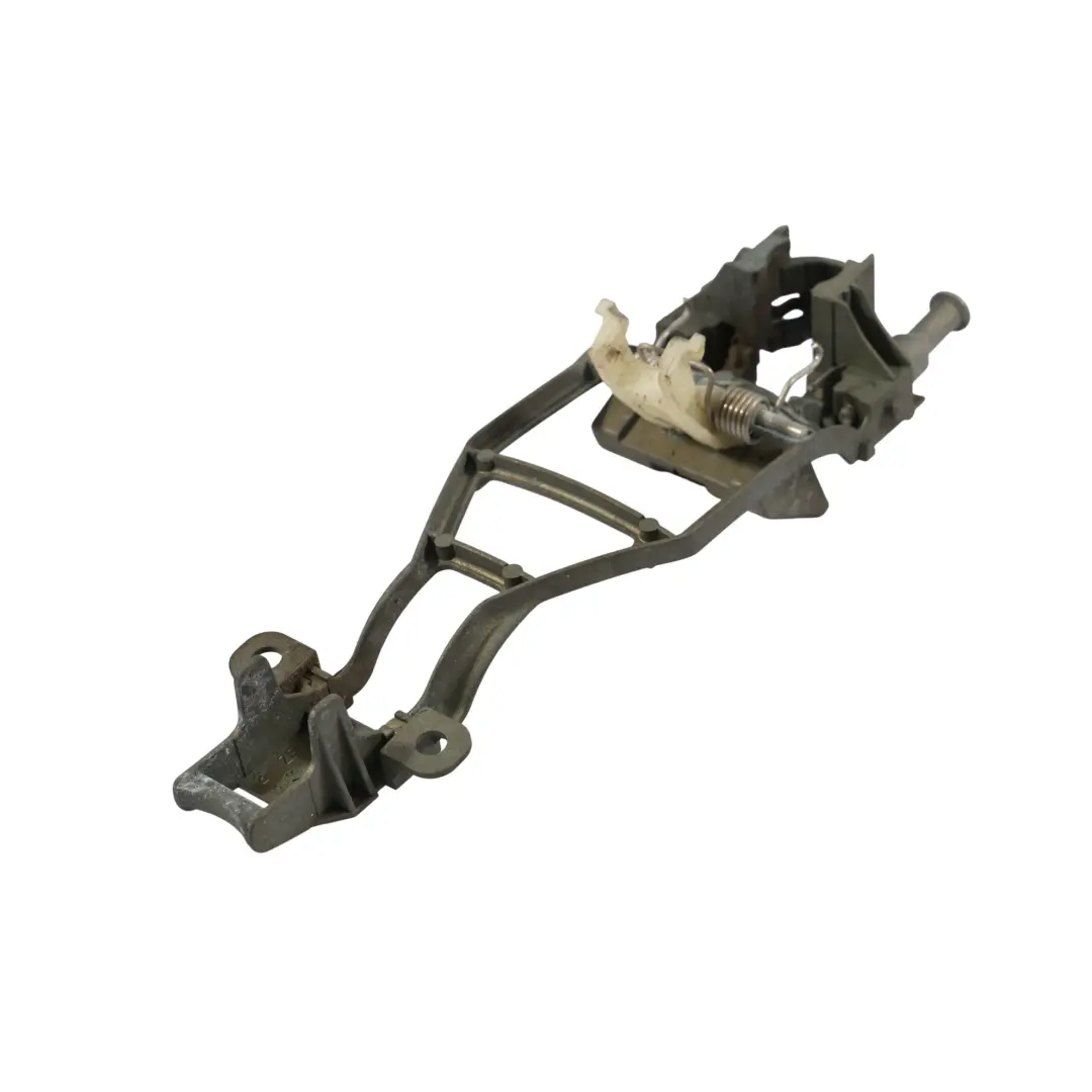 Barra Montaggio Porta Esterna Posteriore Sinistra per Porsche Cayenne 9PA con numero di parte 7L0839885 Porsche Cayenne 9PA Barra Montaggio Porta Esterna Posteriore Sinistra - SKU 7L0839885 - Numero di parte 7L0839885