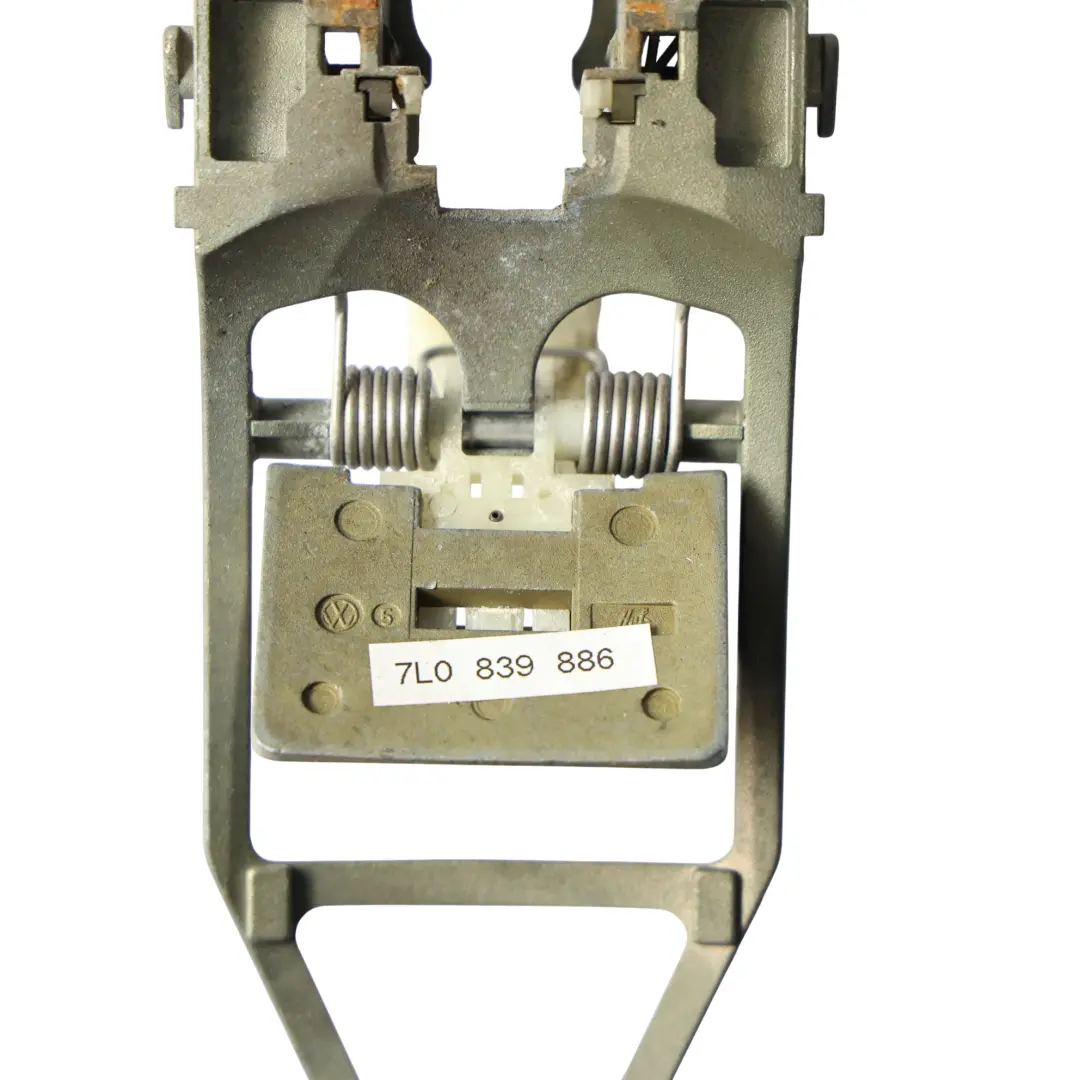 Porsche Cayenne Turbo 9PA Exterior Door Handle Mounting Rear Right O/S - SKU 7L0839886 - Part number 7L0839886