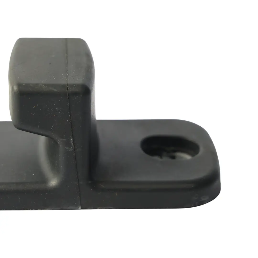 Schiebetürstopper Puffer Mitte Links für Volkswagen Crafter SY mit Teilenummer 7L0843317A Volkswagen Crafter SY Schiebetürstopper Puffer Mitte Links - SKU 7C0843317A - Teilenummer 7L0843317A