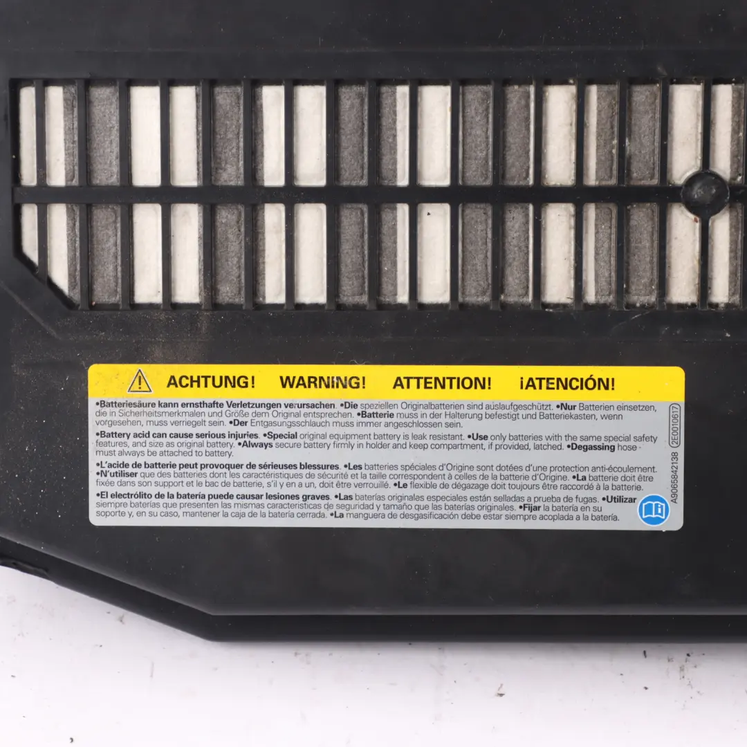 7P Porsche Cayenne 9PA Top Cap to Battery Cover Audi Q7 4L VW Touareg with Part number 7L0864643B Battery Cover Audi Q7 4L VW Touareg 7P Porsche Cayenne 9PA Top Cap - SKU 7L0864643B-1 - Part number 7L0864643B