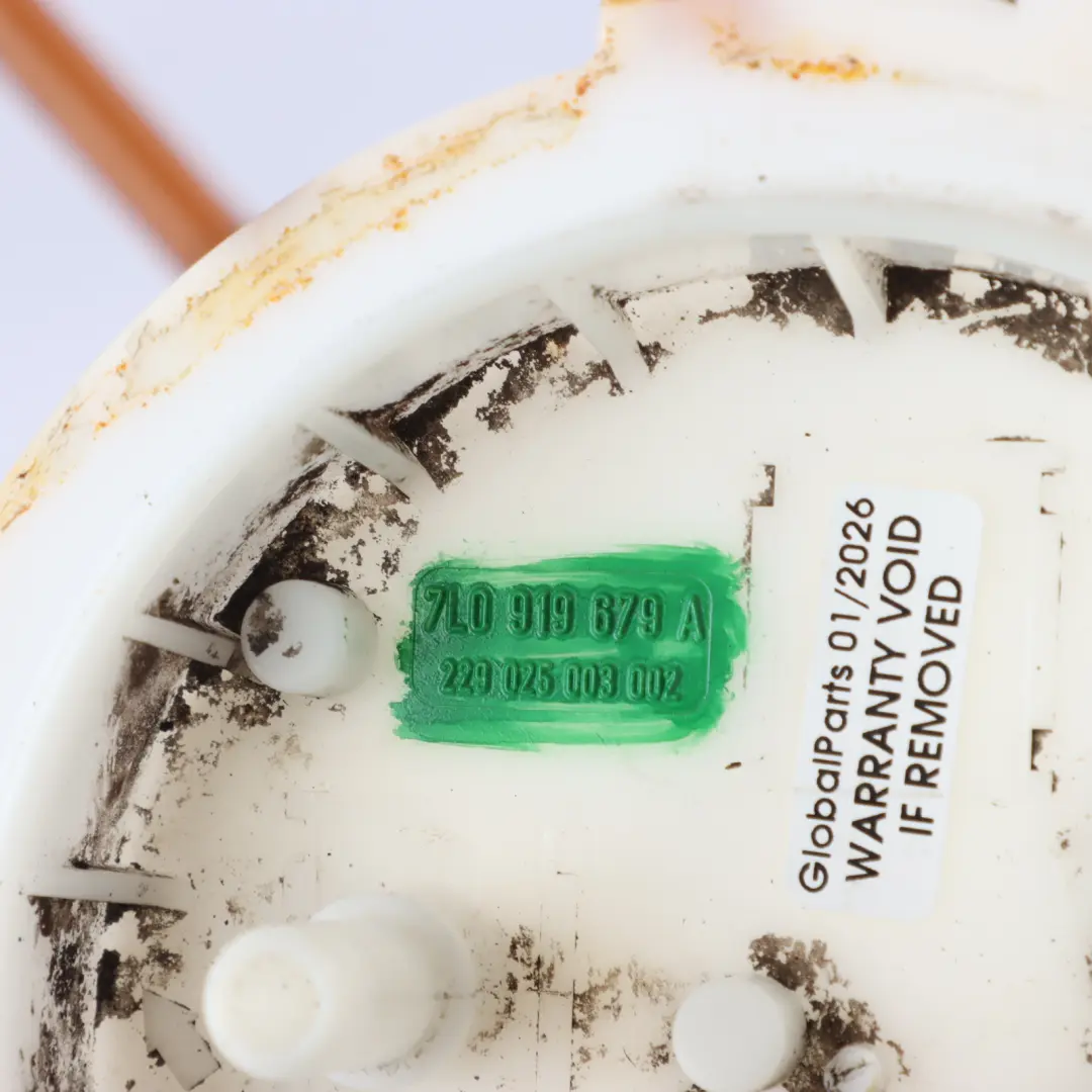 Pump Sender Sending Unit Left N/S 4.5 V8 to Porsche Cayenne 955 9PA Fuel with Part number 7L0919679A Porsche Cayenne 955 9PA Fuel Pump Sender Sending Unit Left N/S 4.5 V8 - SKU 7L0919679A - Part number 7L0919679A