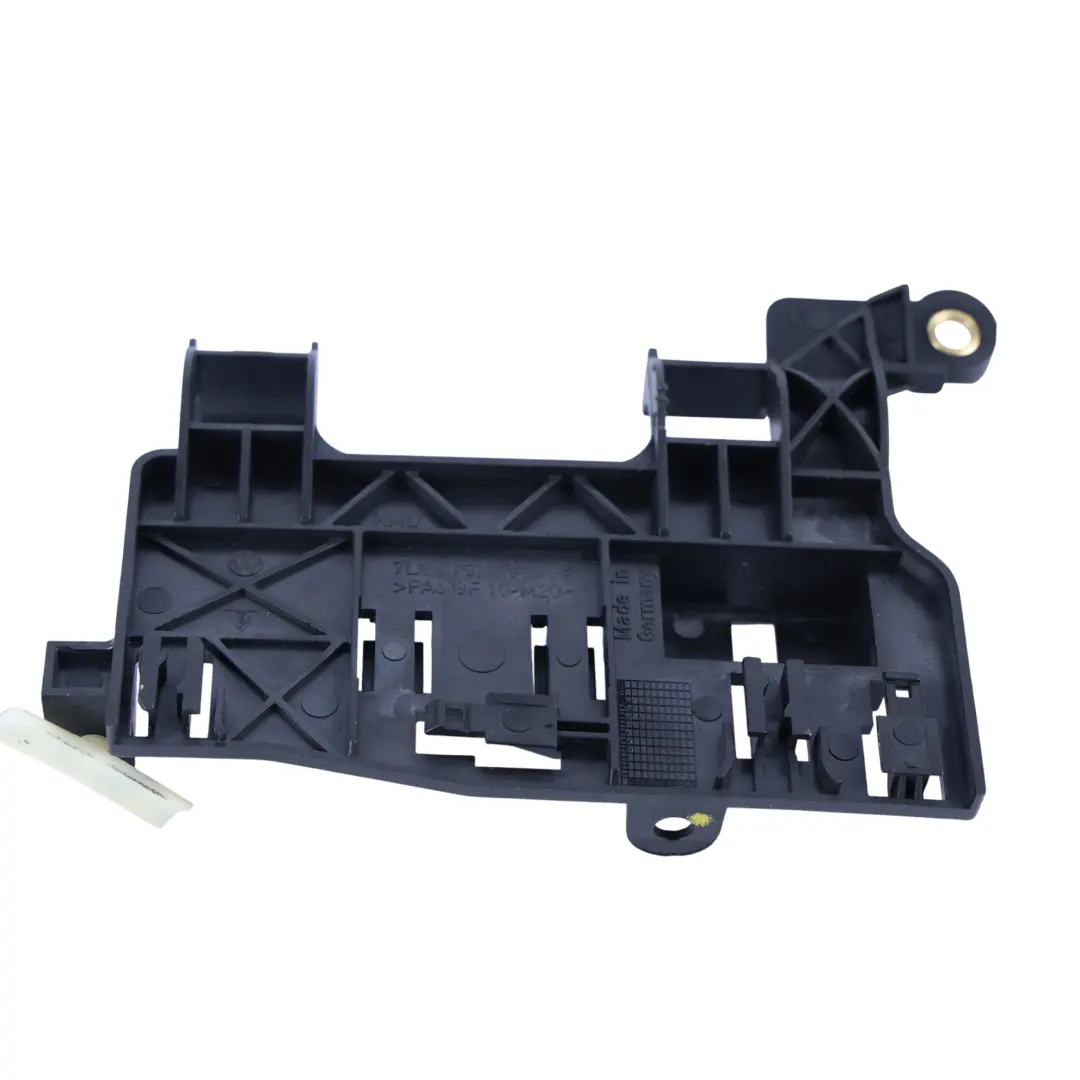 Vordersitz Modul Einheit Mount Bracket Links für Porsche Cayenne 9PA 955 mit Teilenummer 7L0959667F Porsche Cayenne 9PA 955 Vordersitz Modul Einheit Mount Bracket Links - SKU 7L0959667F - Teilenummer 7L0959667F