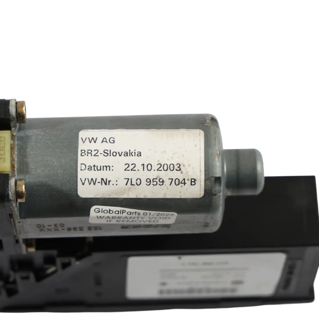 Lifter Window Control Unit Right O/S to Porsche Cayenne 9PA Rear with Part number 7L0959704B Porsche Cayenne 9PA Rear Lifter Window Control Unit Right O/S - SKU 7L0959704B - Part number 7L0959704B