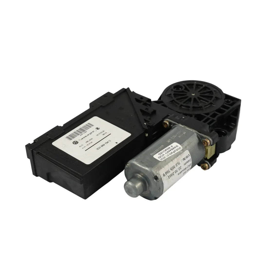 Porsche Cayenne 9PA Unità Controllo Alzacristalli Posteriore Destra - SKU 7L0959704B - Numero di parte 7L0959704B